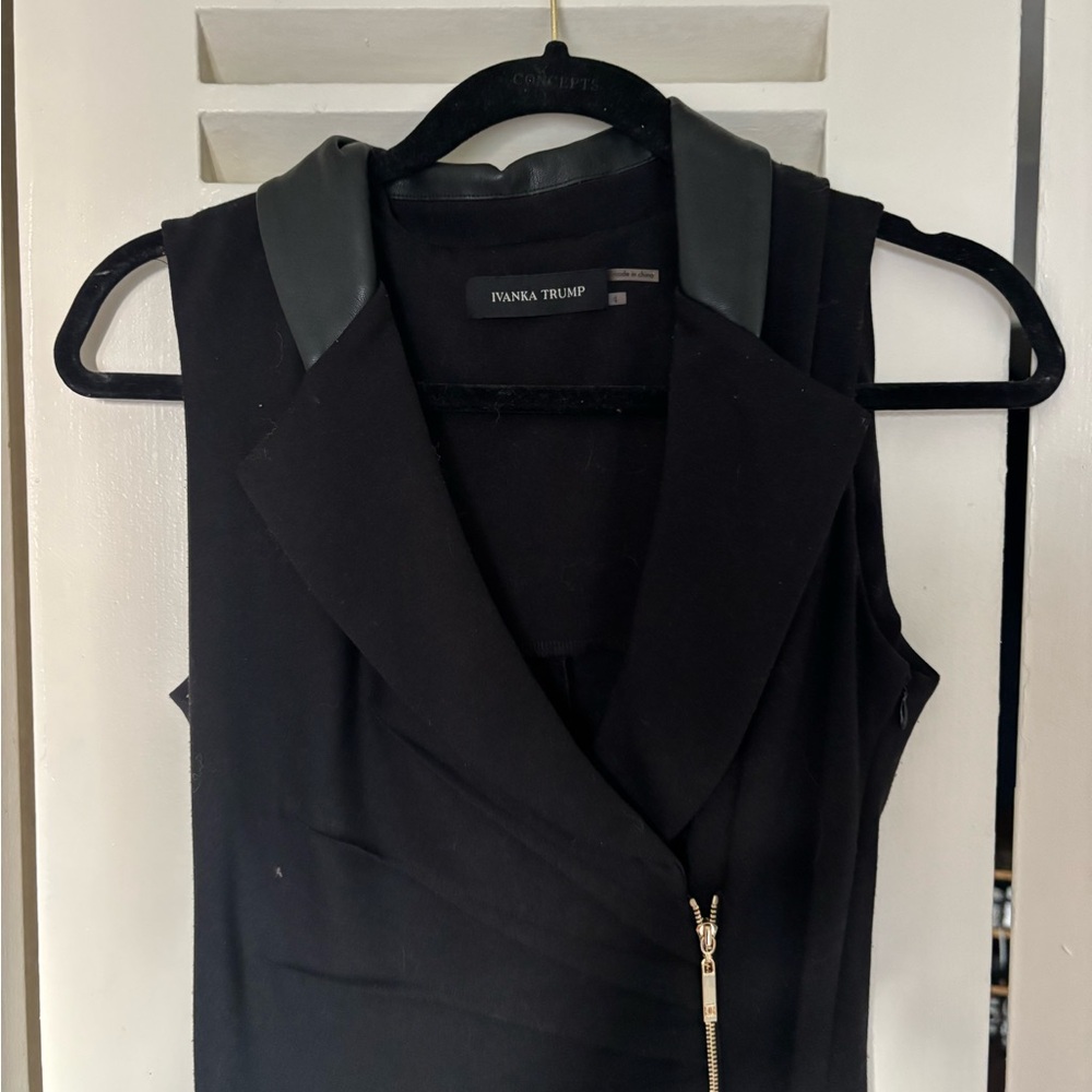 Ivanka Trump Elegant Black Blazer